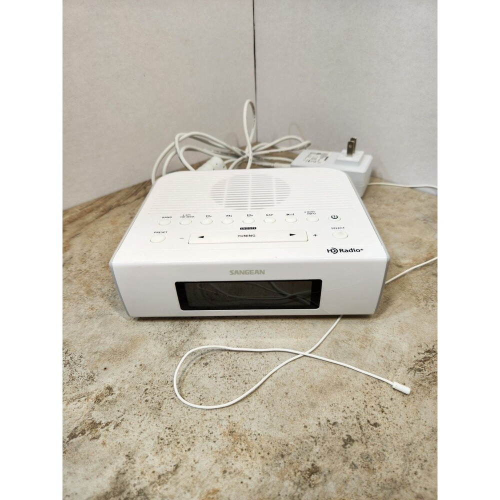 Sangean HDR-15 HD Radio AM/FM Digital Tuning Clock Radio - Excellent Condition
